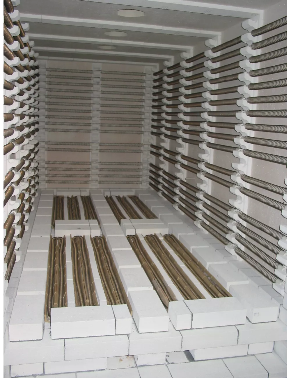 FOUR ELECTRIQUE SMG FIBRE 2000 L 1320°C
