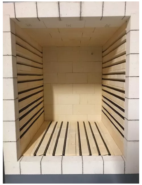 FOUR SBMS 300 L 1300°C