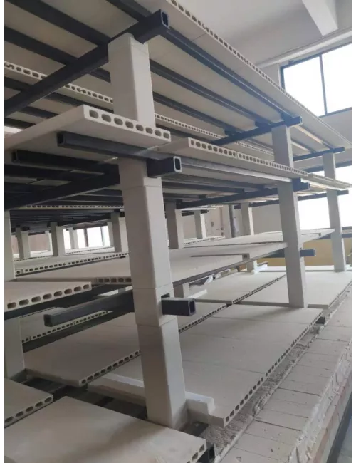 BARRE CREUSE DE CARBURE DE SILICIUM 30*30*1600 MM